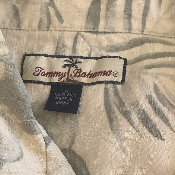 Tommy Bahama Shirt, Short Sleeve, Button Up Suze Large men - Picture 11 of 11
